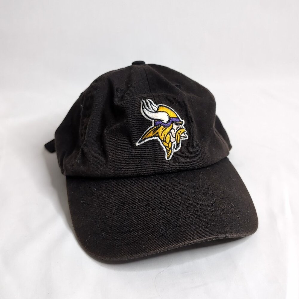 NFL Minnesota Vikings Fan Favorite Black Cap Embroidered Logo, One Size